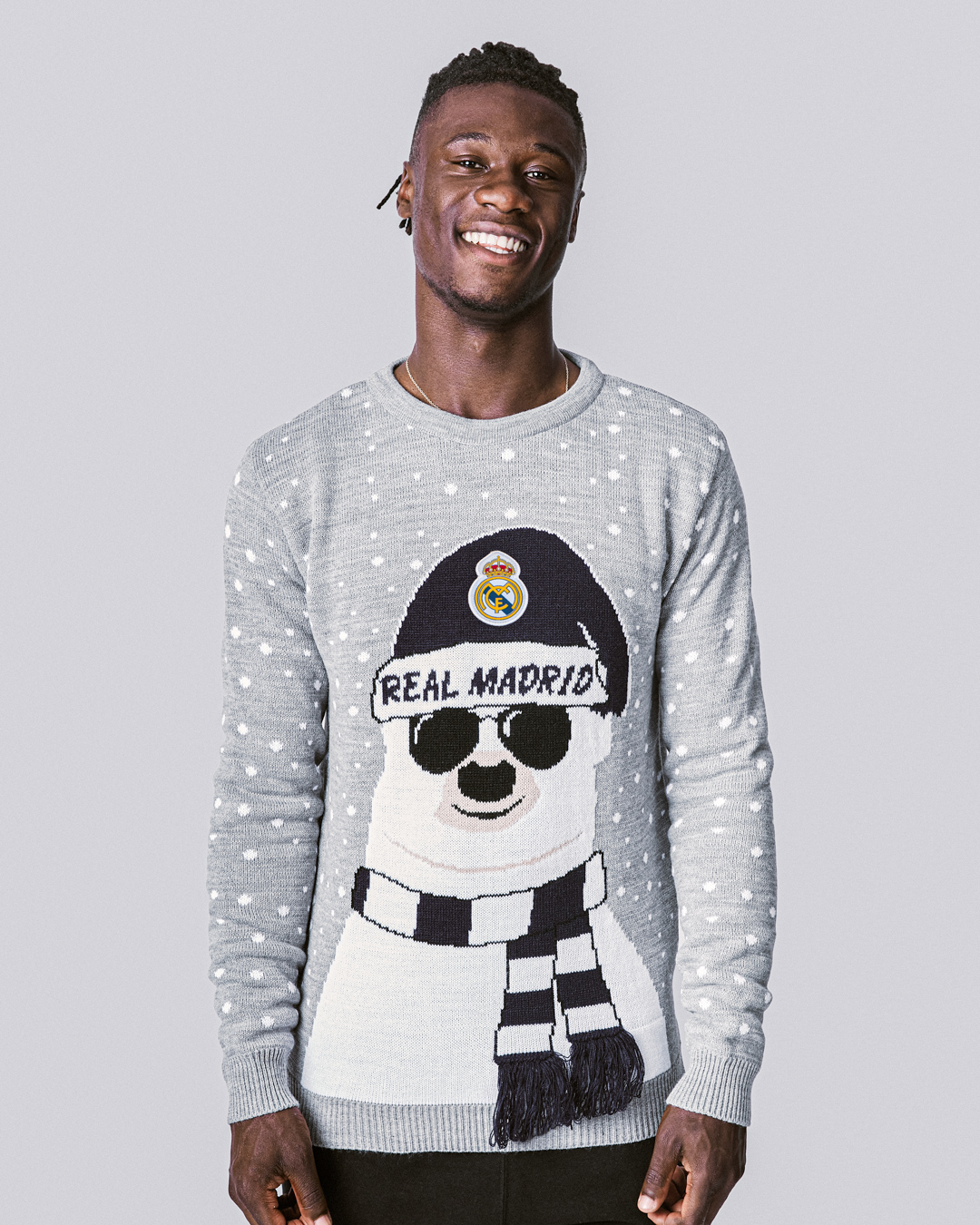 Real Madrid C.F. on X: " ¡No hay mejor manera de celebrar el #UglyChristmasSweaterDay! https://t.co/4YVcj8RY2m" / X