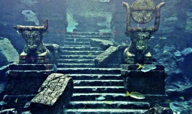 After-1,200-years,-the-Ancient-Egyptian-City-of-Heracleion,-known-as-the-Lost-City-of-Heracleion,-has-been-found-and-explored-underwater