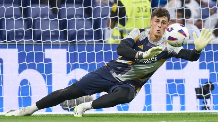 Kepa Arrizabalaga was 'close' to Bayern Munich move & Chelsea asked him to  stay