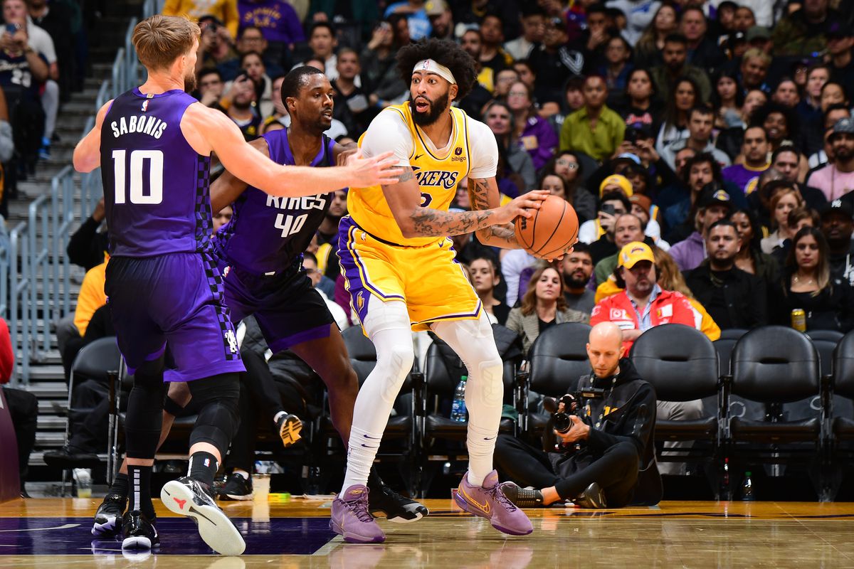 Anthony Davis calls Kings game 'very important' for Lakers - Silver Screen  and Roll