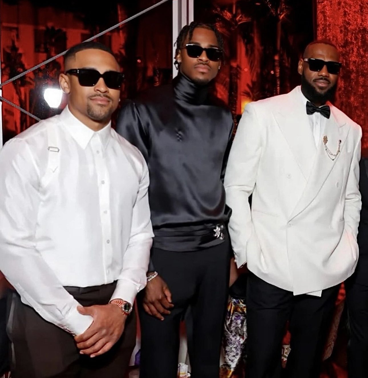 Eagles Nation on X: "Jalen Hurts, Jarred Vanderbilt, and LeBron James at the Vanity Fair #OSCARS after-party. (: Dexrob) https://t.co/h81soh2LL5" / X